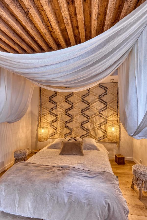 Un Lieu Unique Le Boheme Apartment Анси Екстериор снимка
